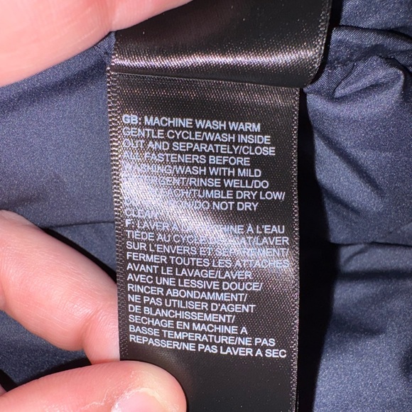 The North Face Metropolis Parka III Puffer Coat in Navy Blue – Small EUC - Picture 6 of 16